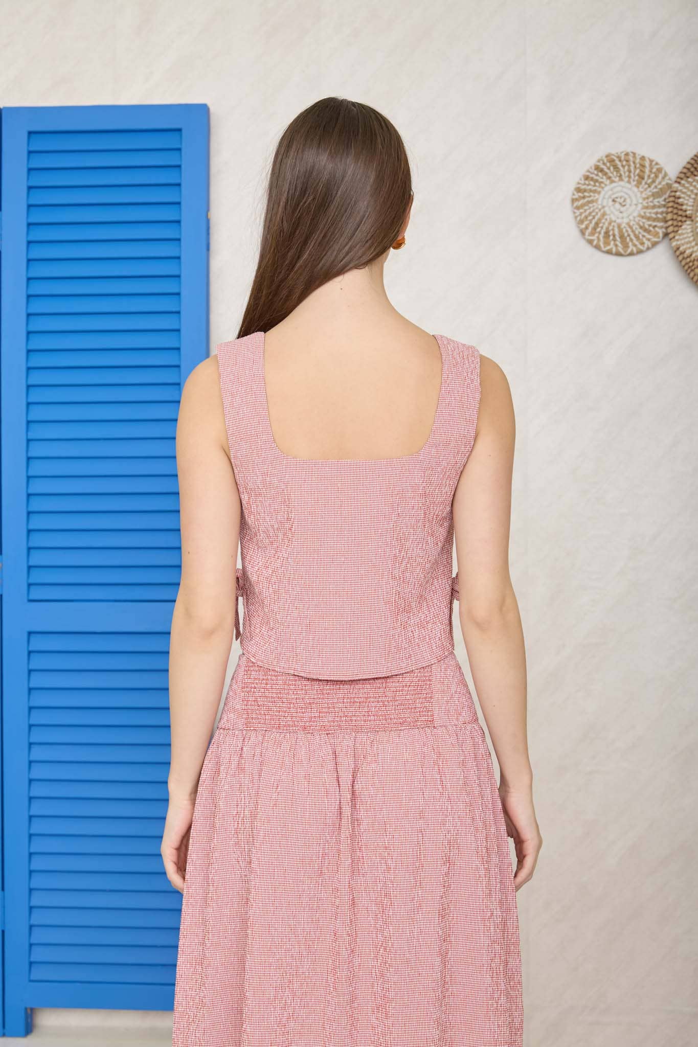 PLAID SLEEVELESS SIDE TIE DETAIL CROP TOP: OLIVE