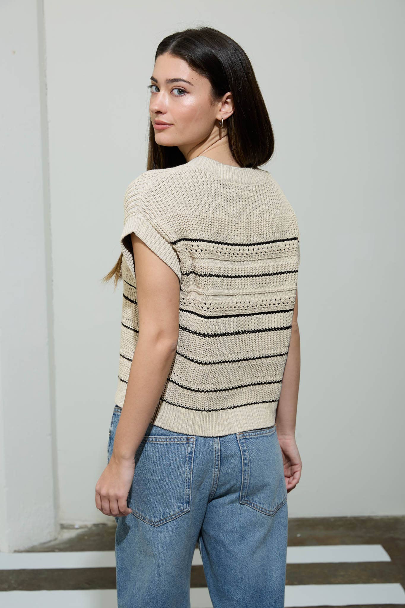 MULTI-STRIPE SHORT SLEEVE BUTTON DOWN CARDIGAN: CREAM