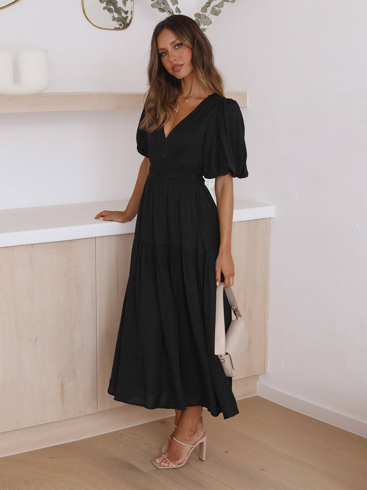 Ladies Bubble Sleeves V-Neck Daily Midi Dress Black